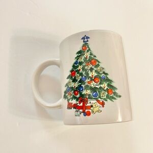 Christmas tree coffee not novelty dishware